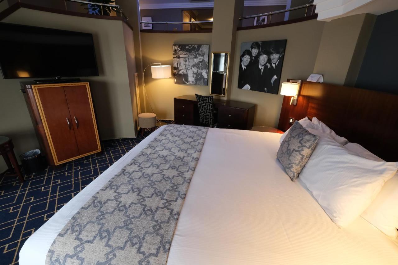 Crowne Plaza Liverpool - John Lennon Airport By Ihg Exteriör bild