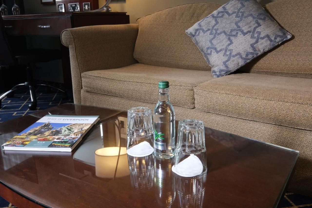 Crowne Plaza Liverpool - John Lennon Airport By Ihg Exteriör bild