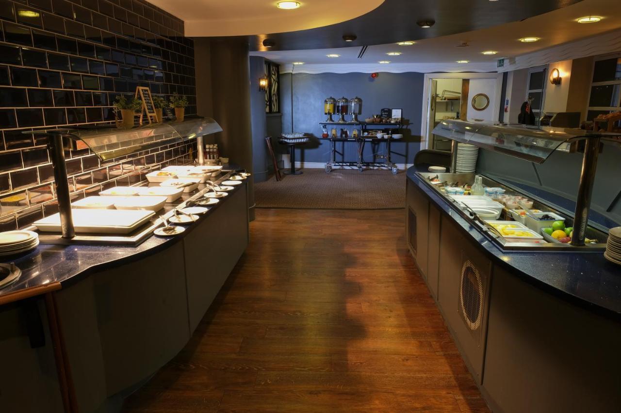 Crowne Plaza Liverpool - John Lennon Airport By Ihg Exteriör bild