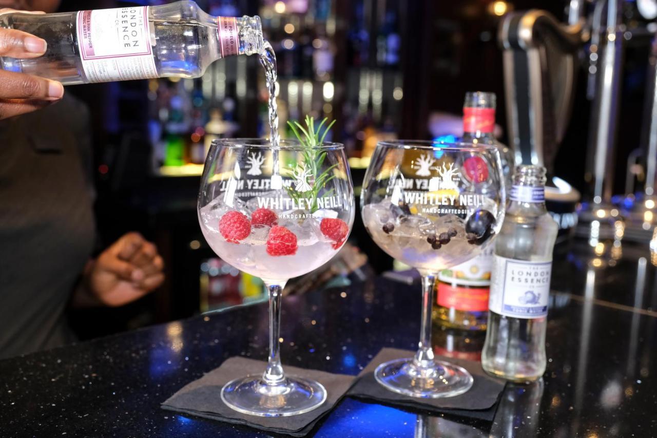 Crowne Plaza Liverpool - John Lennon Airport By Ihg Exteriör bild