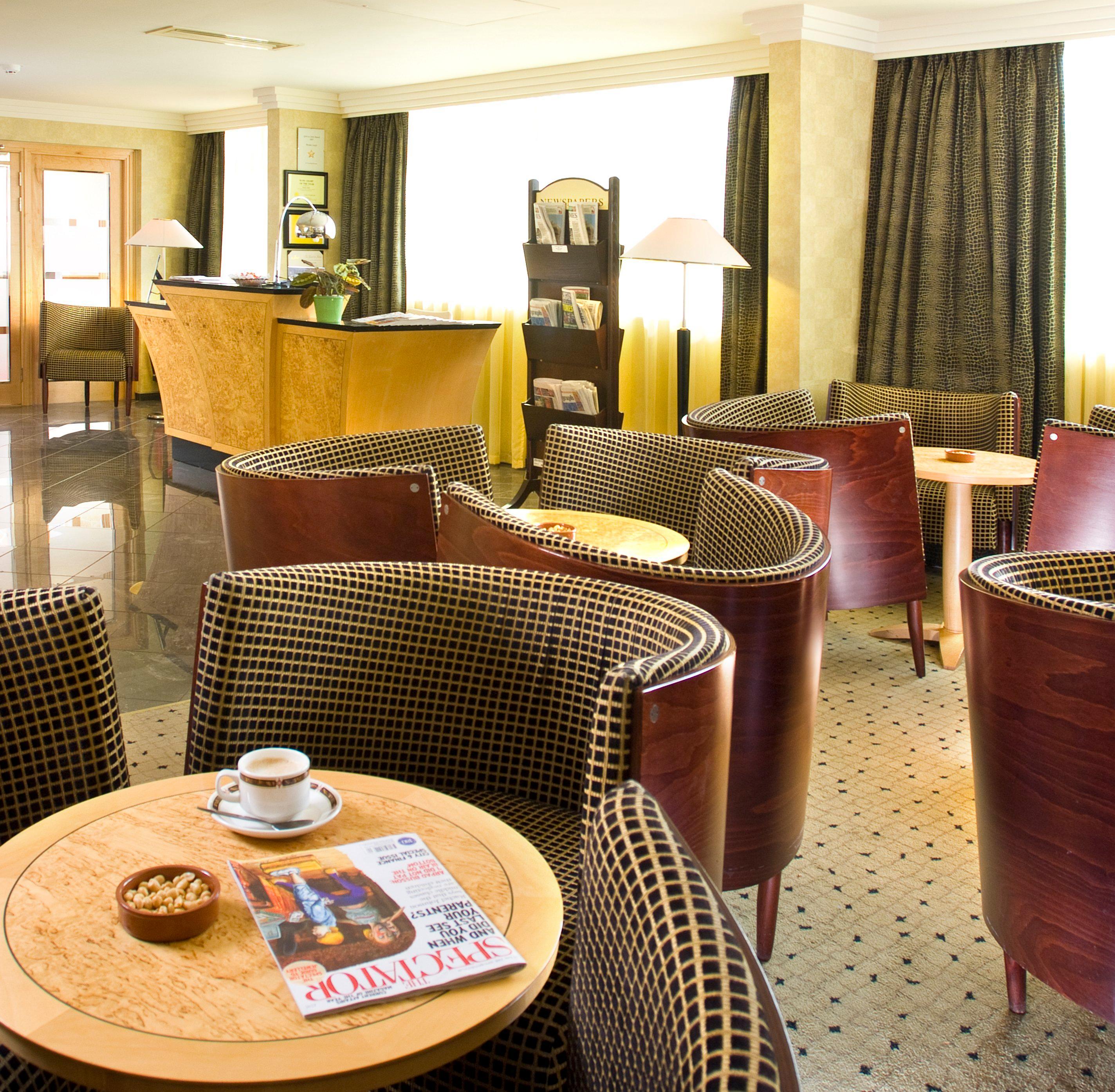 Crowne Plaza Liverpool - John Lennon Airport By Ihg Exteriör bild