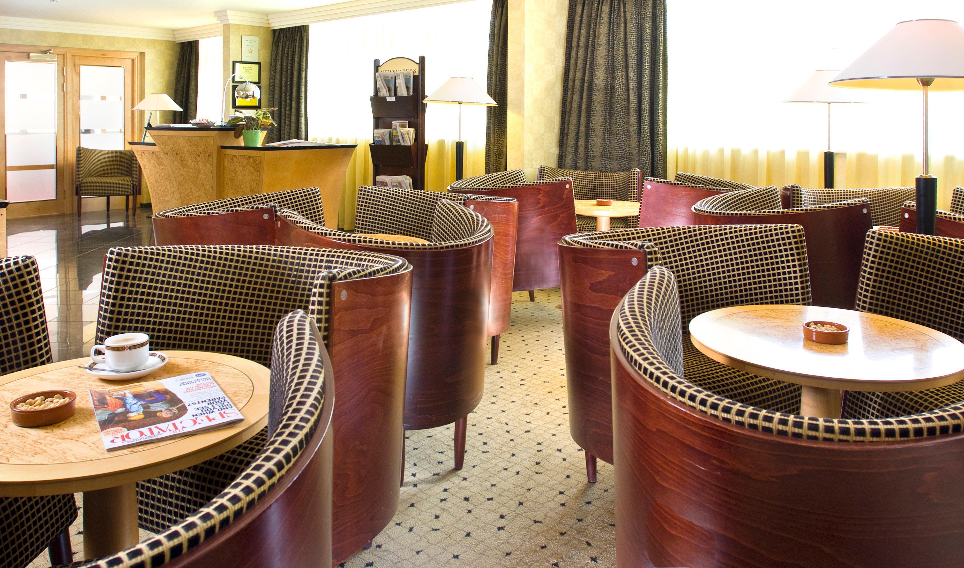 Crowne Plaza Liverpool - John Lennon Airport By Ihg Exteriör bild