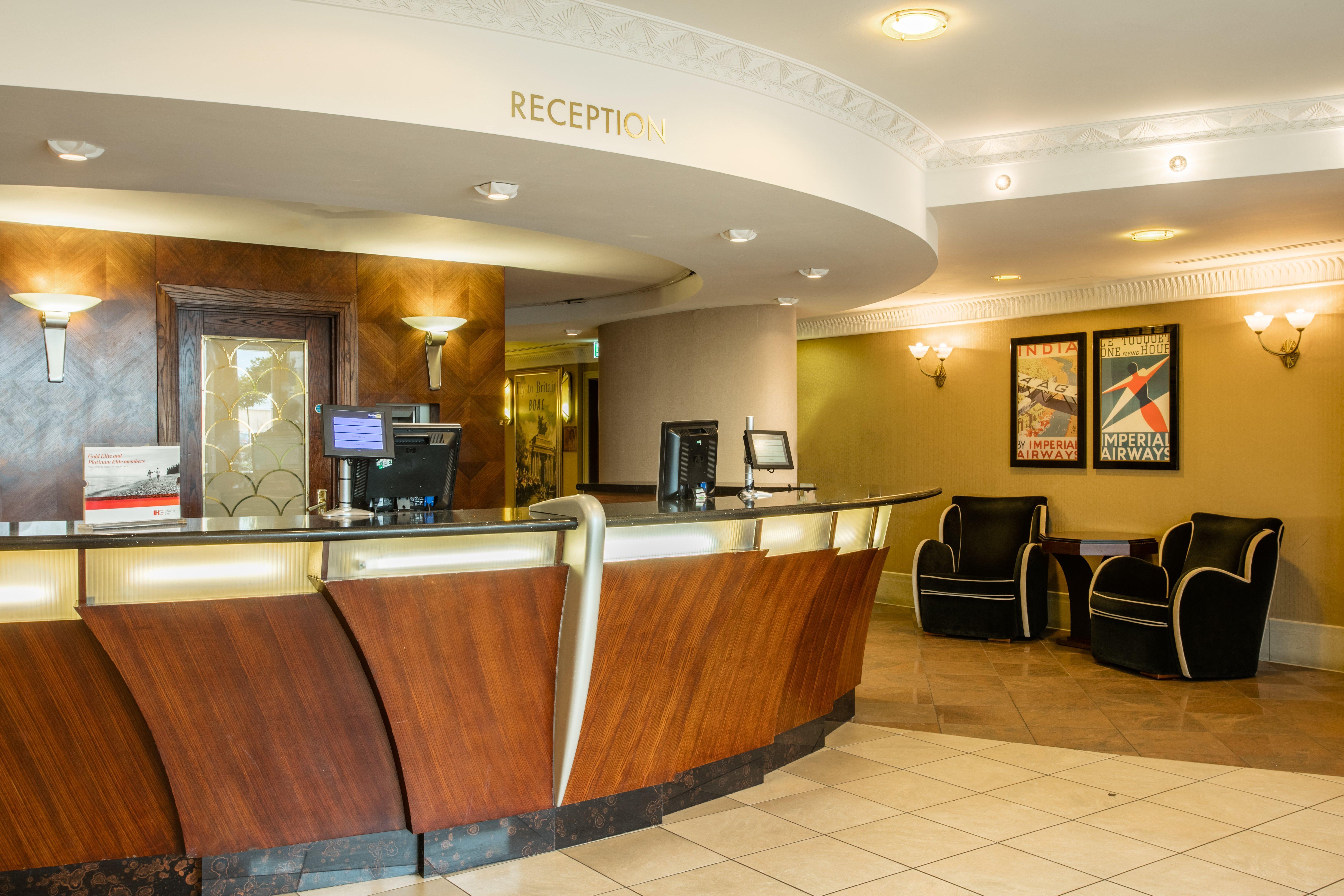 Crowne Plaza Liverpool - John Lennon Airport By Ihg Exteriör bild