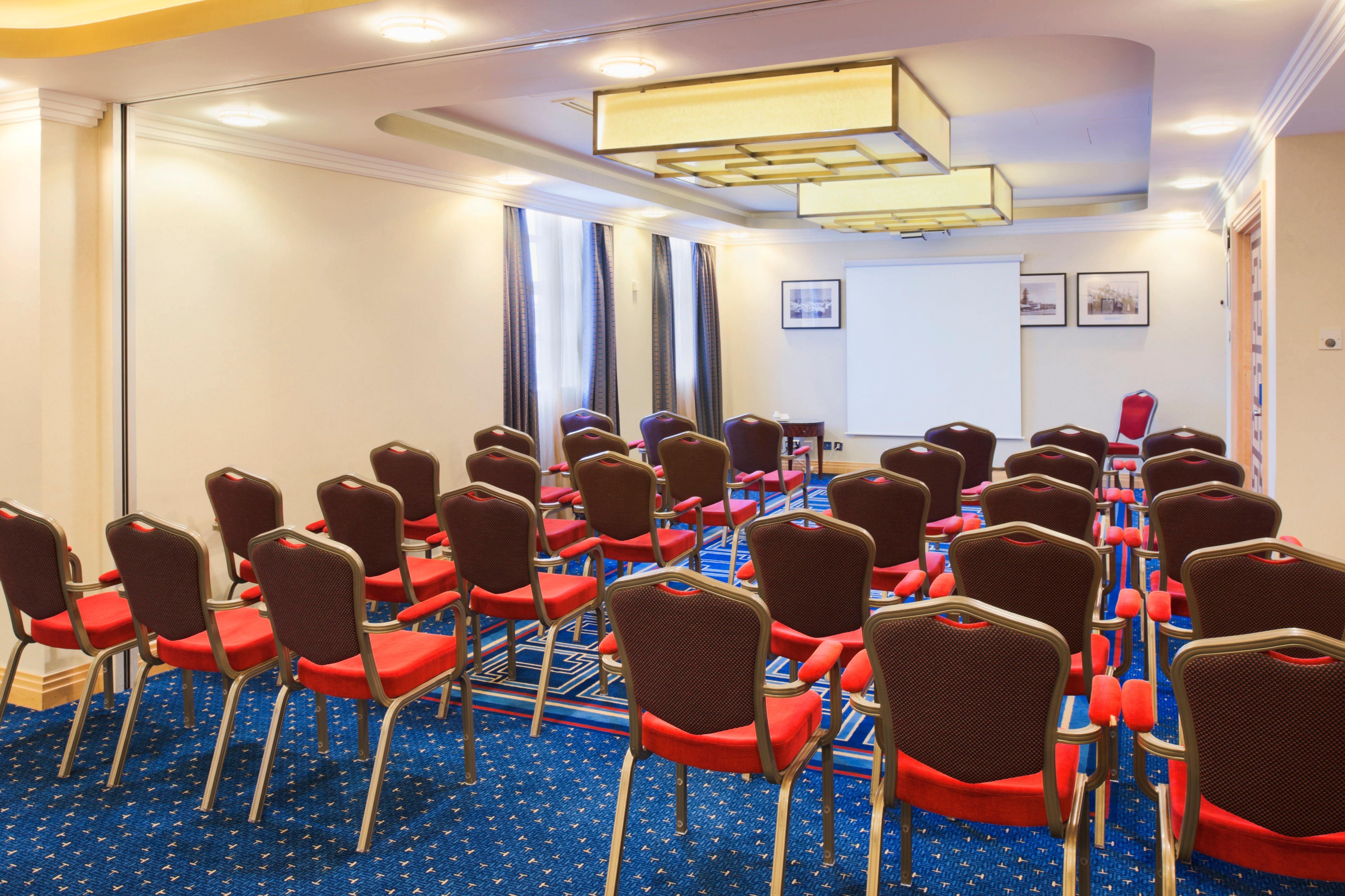 Crowne Plaza Liverpool - John Lennon Airport By Ihg Exteriör bild