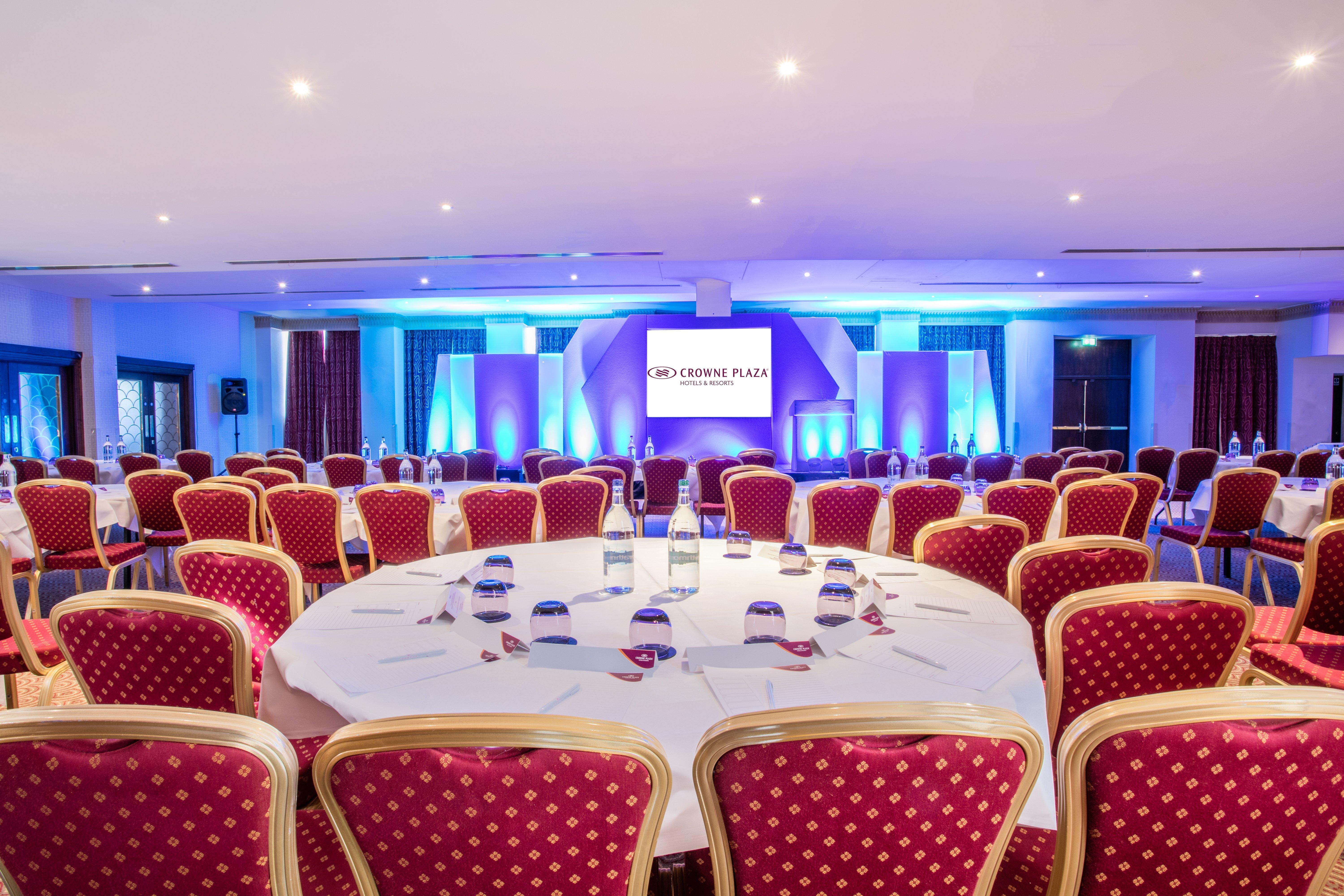 Crowne Plaza Liverpool - John Lennon Airport By Ihg Exteriör bild