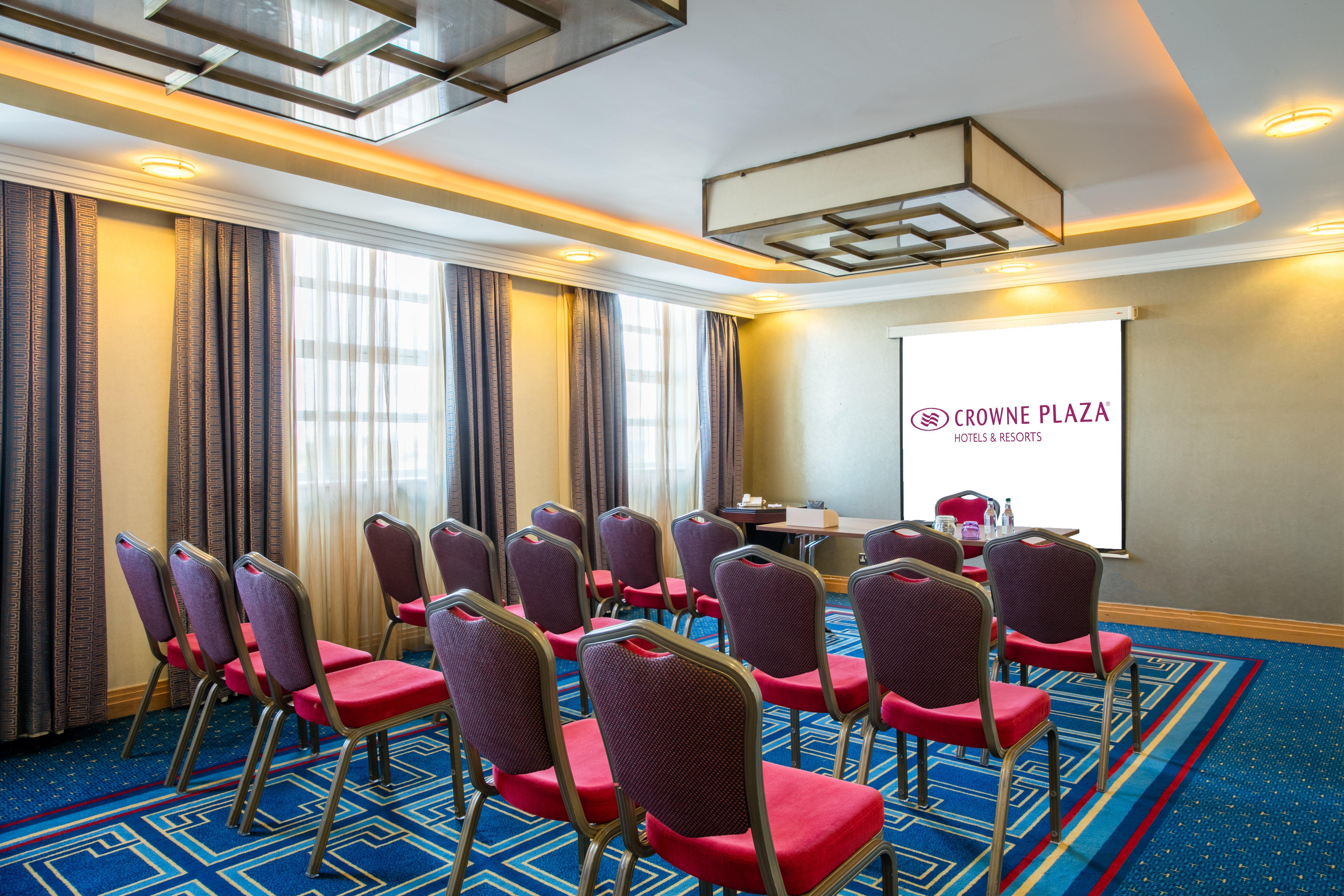 Crowne Plaza Liverpool - John Lennon Airport By Ihg Exteriör bild