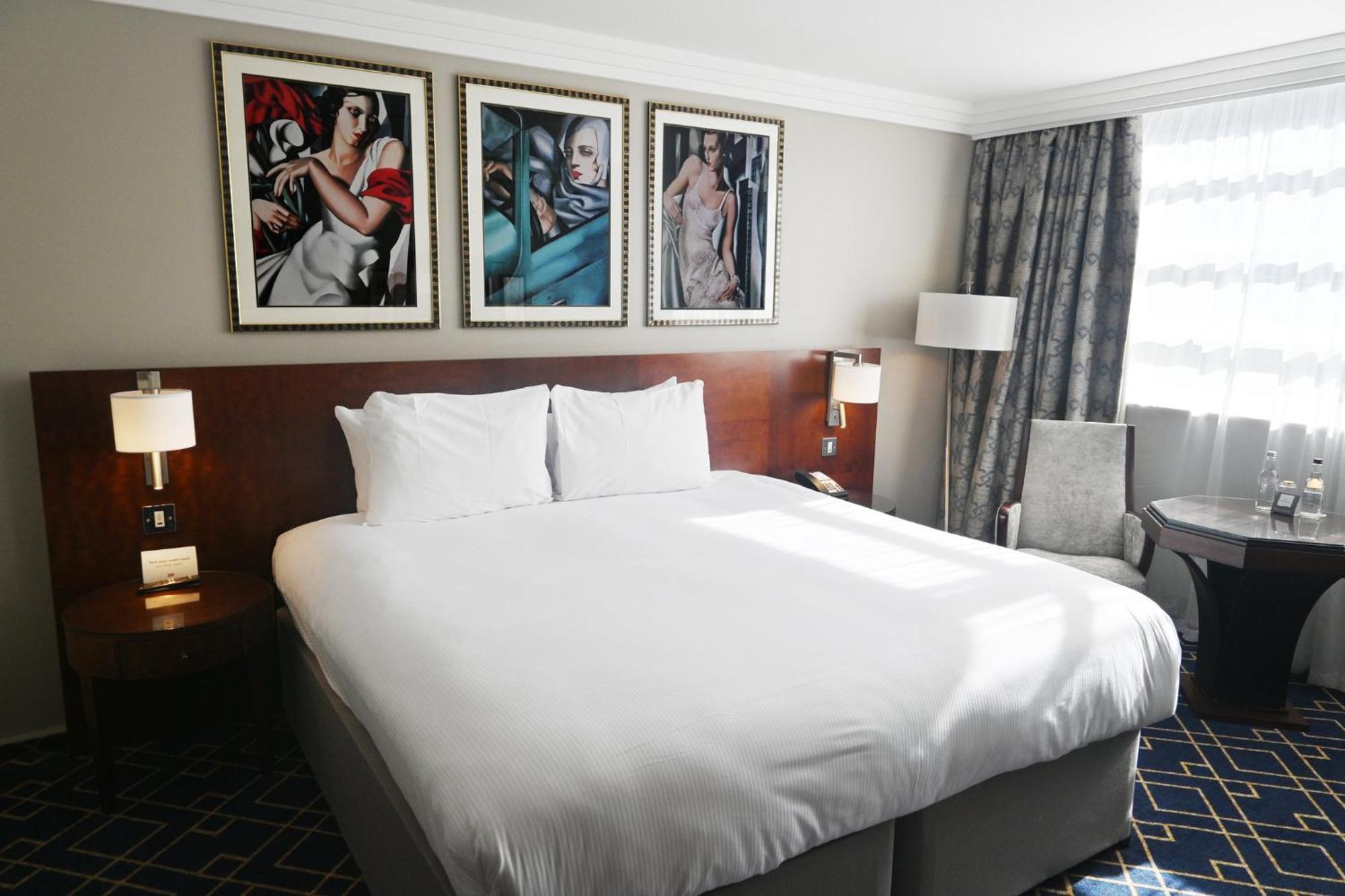 Crowne Plaza Liverpool - John Lennon Airport By Ihg Exteriör bild