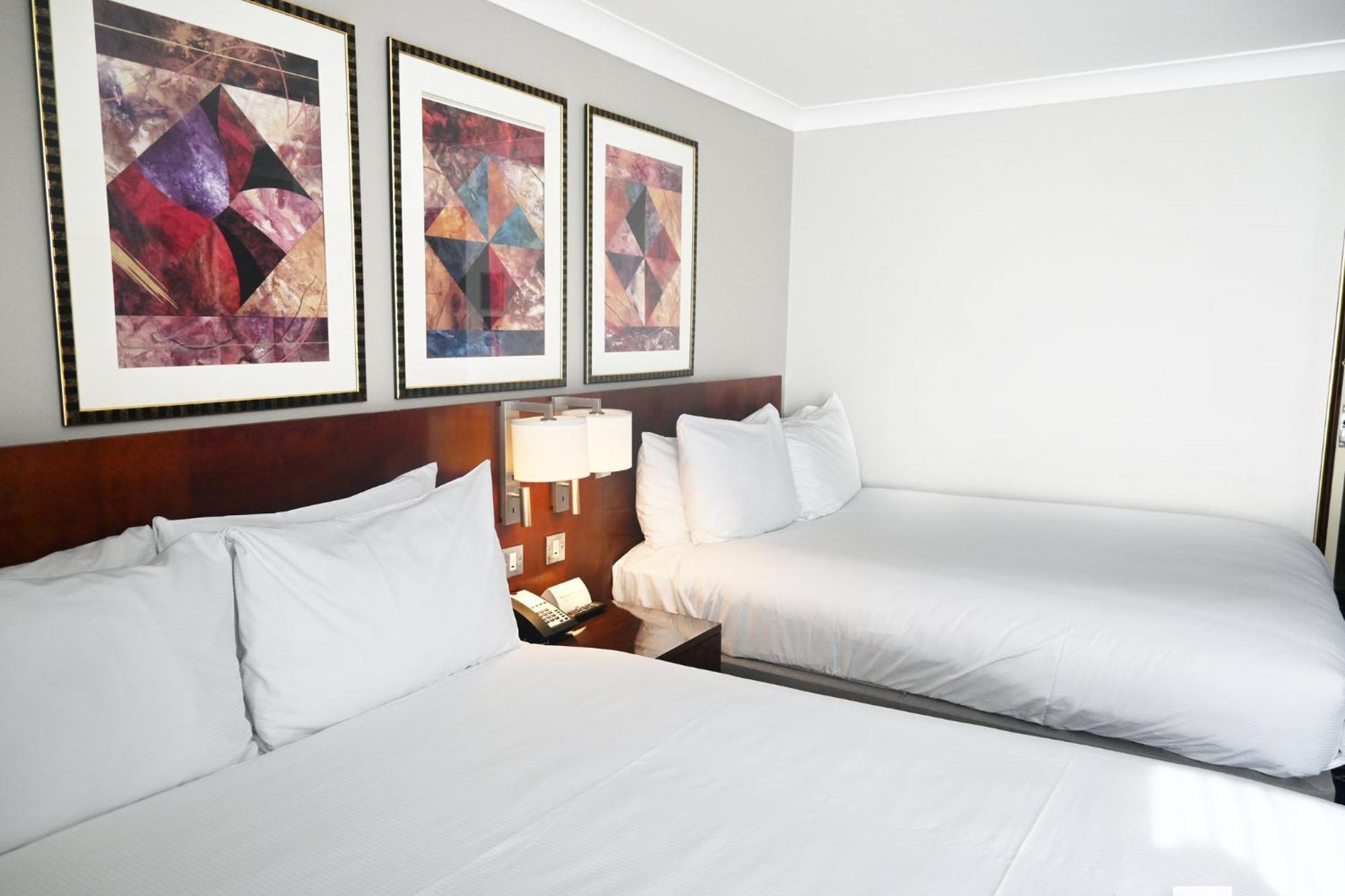 Crowne Plaza Liverpool - John Lennon Airport By Ihg Exteriör bild